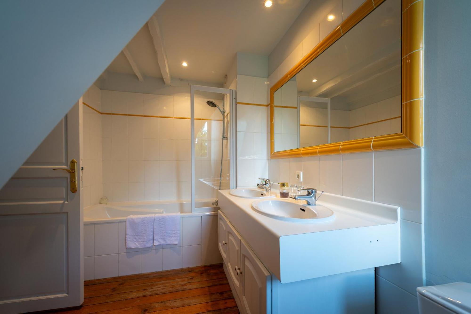 Bed and breakfast Le Moulin De 3*